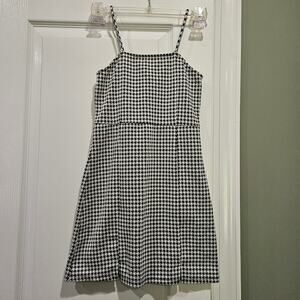 Art Class Gingham Spaghetti Strap Dress Size‎ M (8)